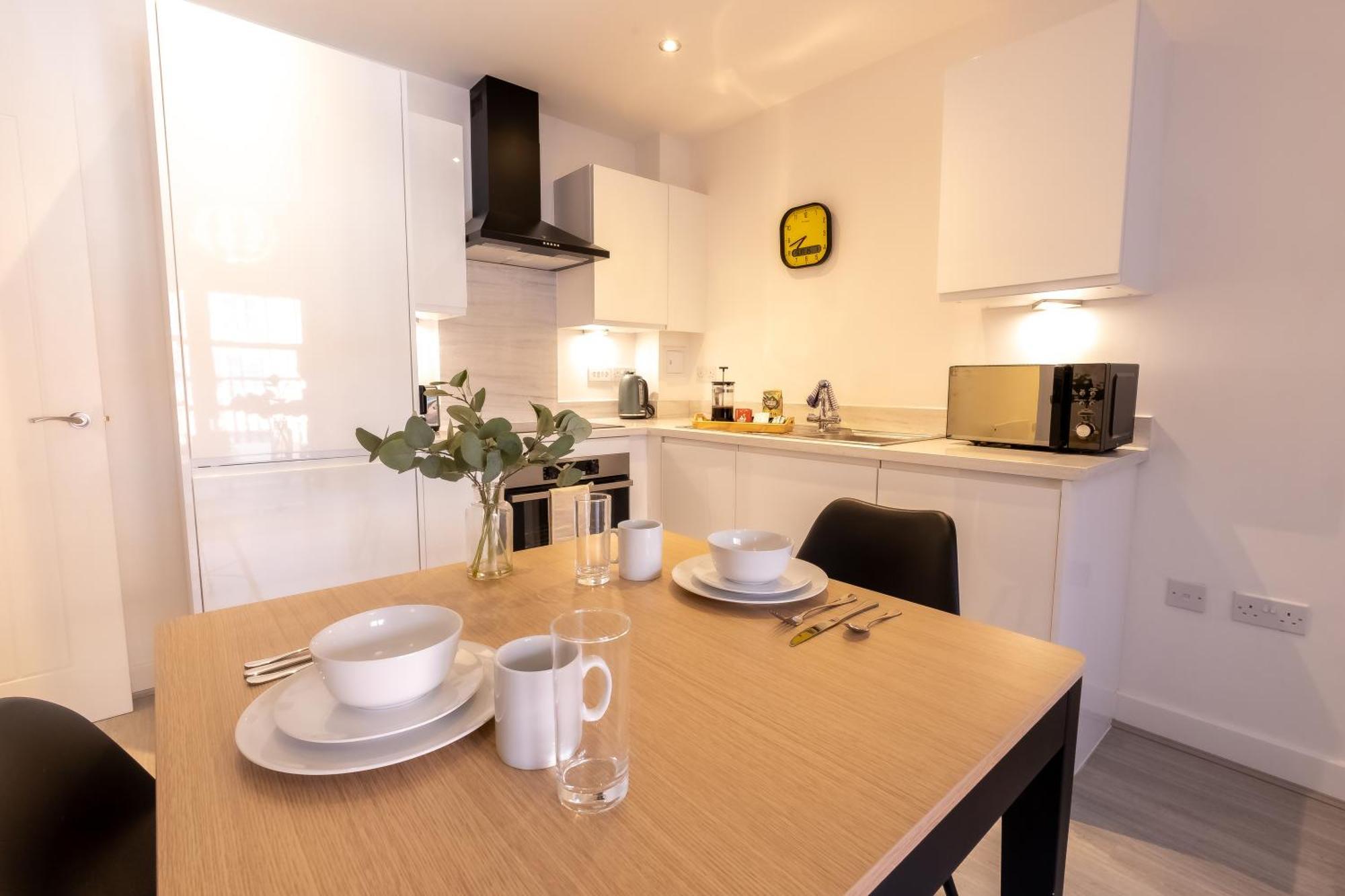 Pristine 1 And 2 Bedroom Apartments Near Business District By Belvilla Birmingam Exterior foto