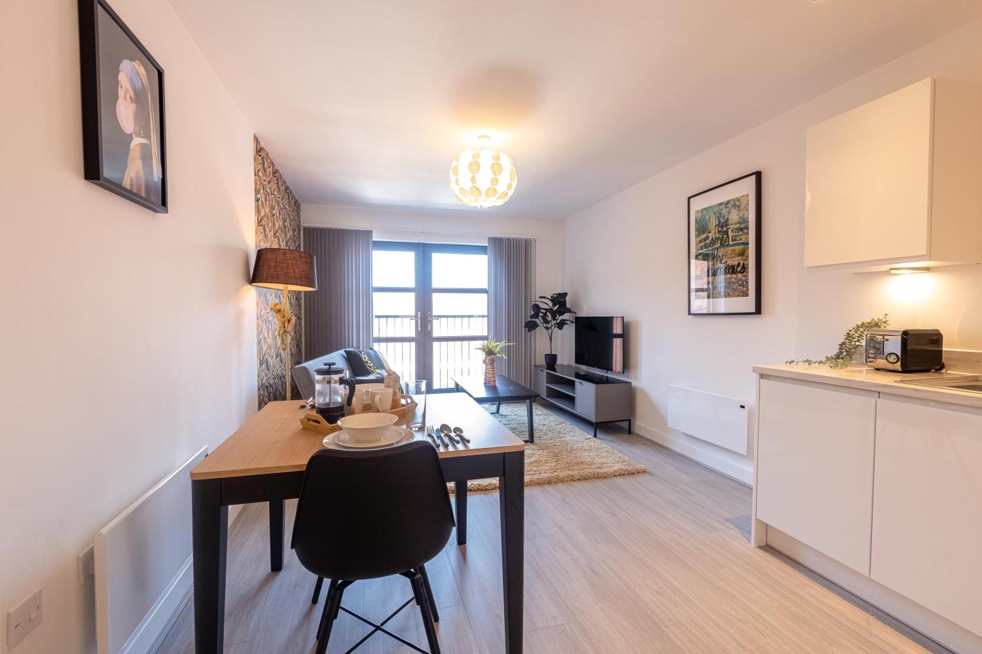 Pristine 1 And 2 Bedroom Apartments Near Business District By Belvilla Birmingam Exterior foto