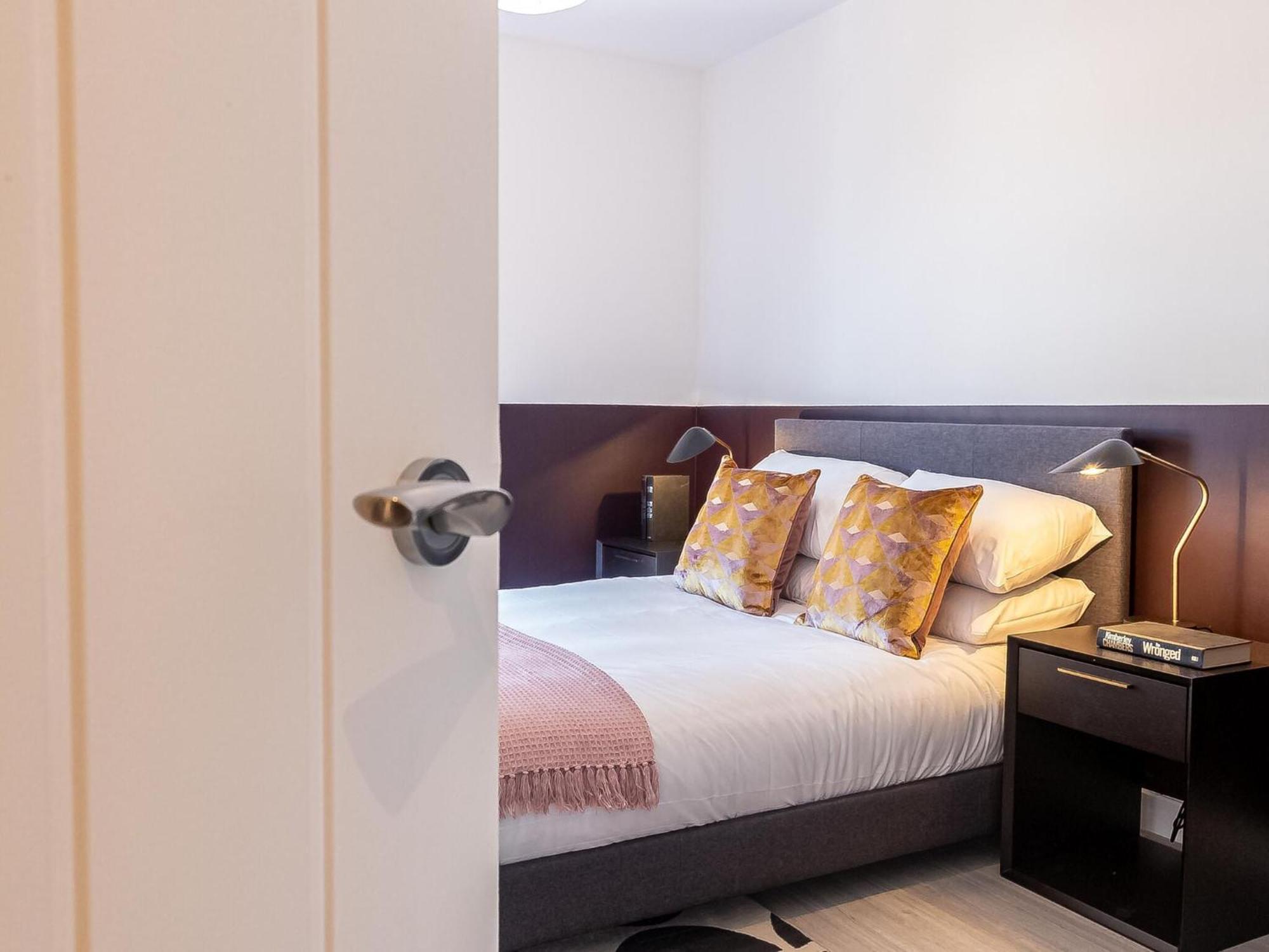 Pristine 1 And 2 Bedroom Apartments Near Business District By Belvilla Birmingam Exterior foto