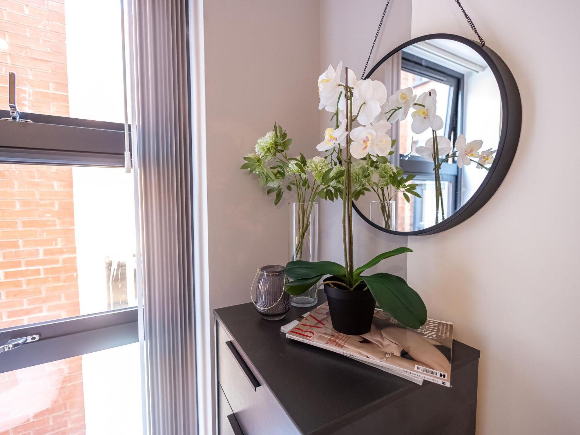 Pristine 1 And 2 Bedroom Apartments Near Business District By Belvilla Birmingam Exterior foto